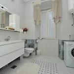 Nikki Kolovare Apartment *