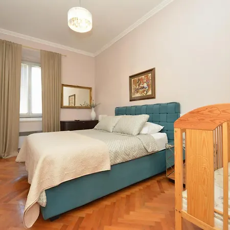 Nikki Kolovare Apartman *