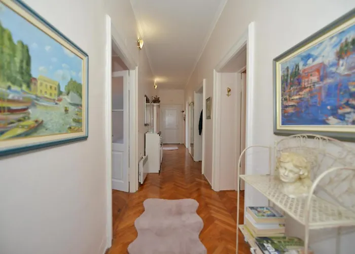 Nikki Kolovare * Zadar